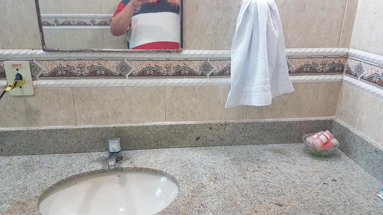 Enseada Suites Guarapari Eksteriør billede